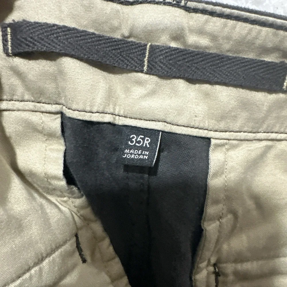 Banana Republic Traveler Moleskin Cargo Dark Charcoal Paratrooper Pants Size 38R